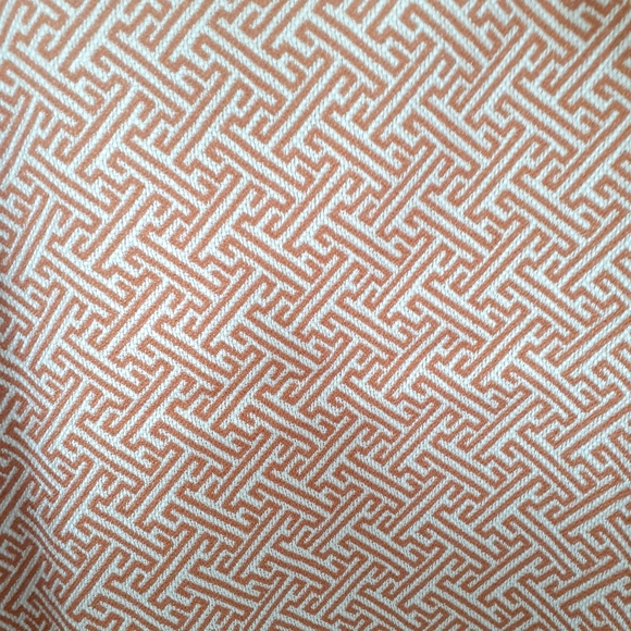 Throw - Picture 3 of 5